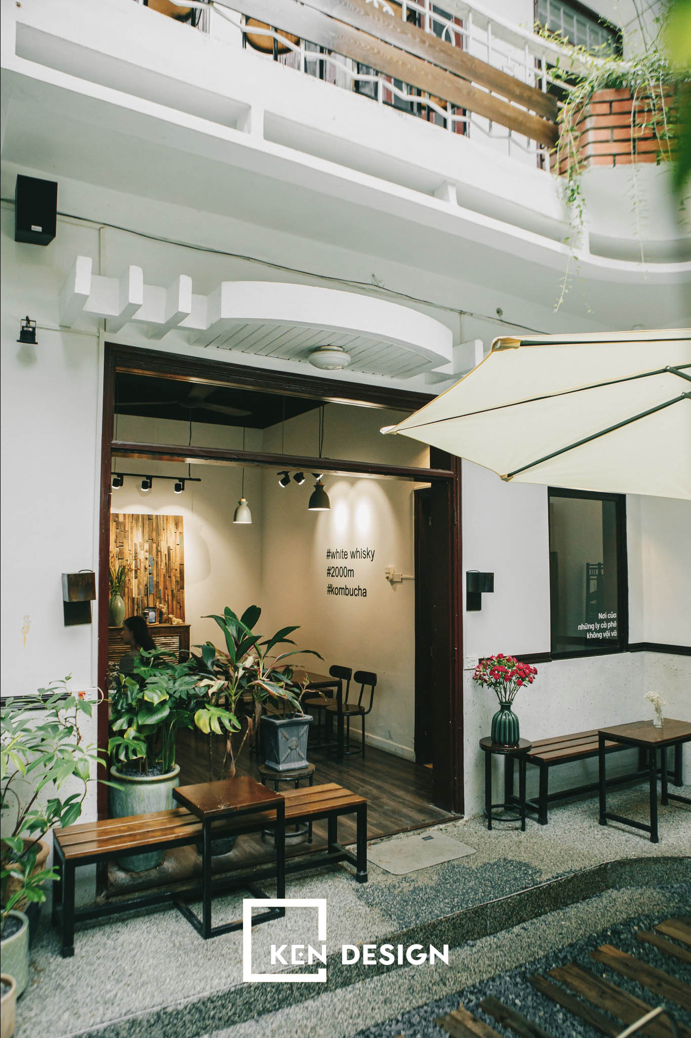Review quán cafe ...Ka Coffee Nguyên Hồng - không gian rợp vây xanh